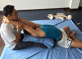 Rotation de la scapula et mouvement du rachis