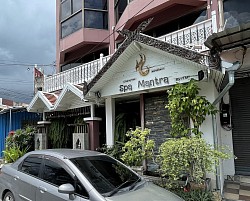 RSM terletak di dalam Spa Mantra. Anda bisa langsung masuk ke dalam.