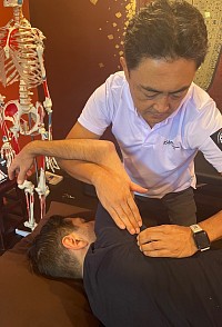 Students gain direct hands on instruction to identify trigger points