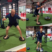 ダイナミックコアエクササイズと姿勢安定性トレーニングは、あなたの動きと目標を最大限に活かすためにカスタマイズされます