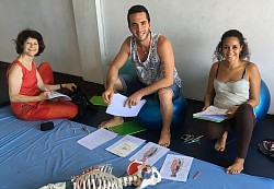 As aulas incluem anotações detalhadas para retenção