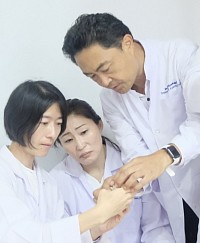 Chiang Mai Üniversitesi Tıp Fakültesi Kadavra Anatomisi dersi