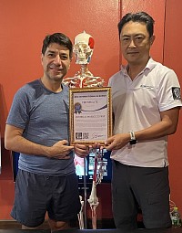 Hong Konglu Profesyonel Spor Antrenörü Fabio