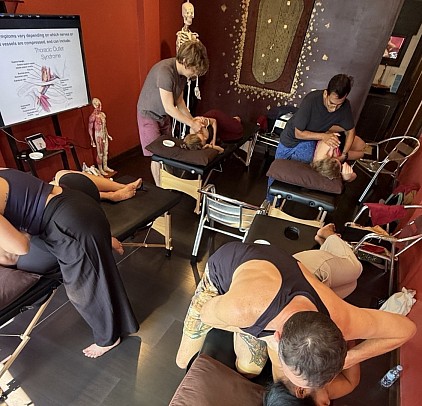Kỹ thuật massage chỉnh hình nâng cao