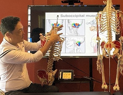 Khóa học massage trị liệu