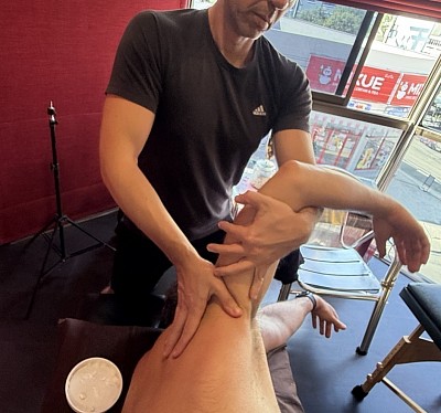 Massage thể thao cho QSS
